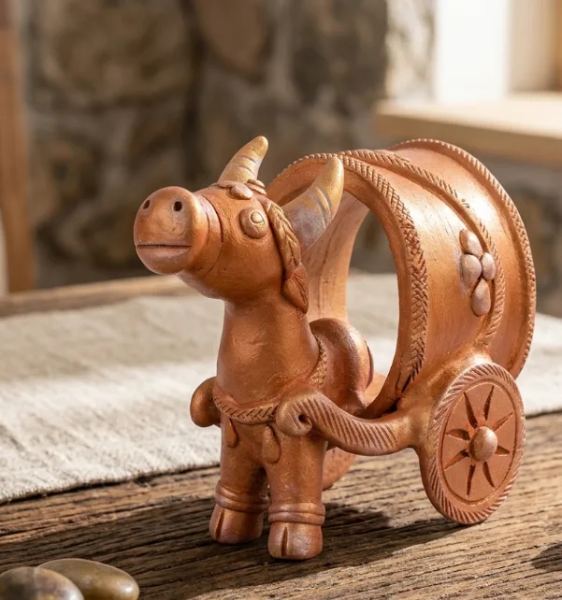 Handcrafted Terracotta Bullock Cart