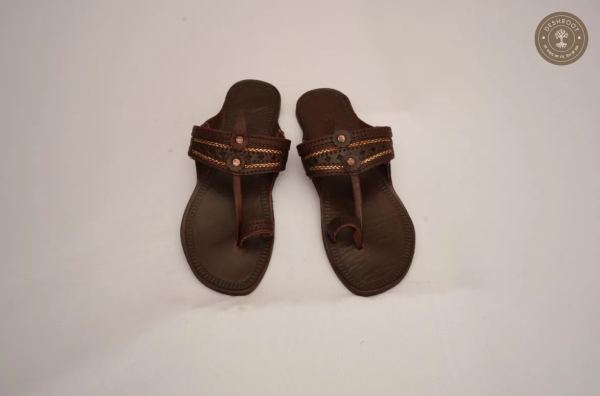 Original Kolhapuri Ladies Colour Leather Chappal