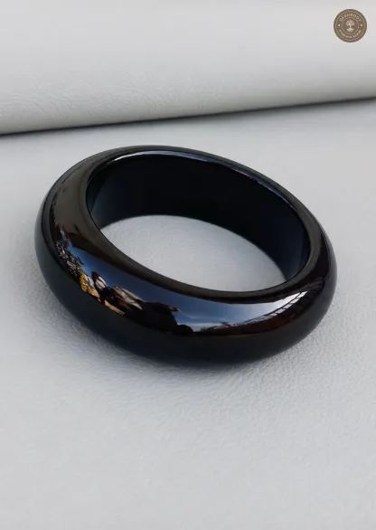 Handcrafted Glossy Black Resin Bangle for Women