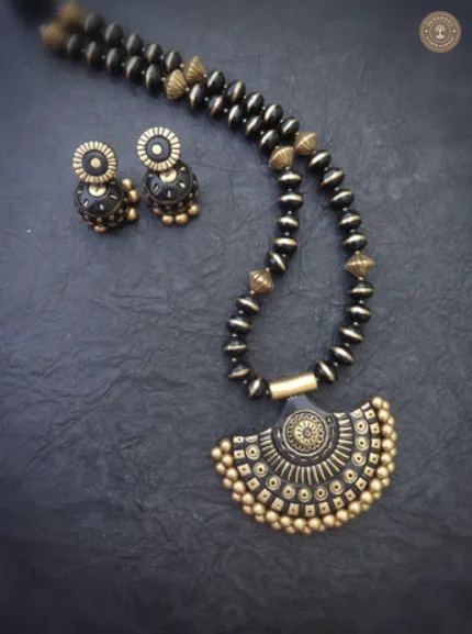 Antique Arc Majesty Terracotta Necklace | Handcrafted Tamil Nadu Terracotta Jewellery