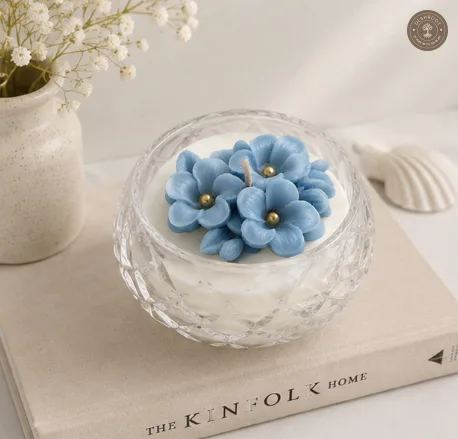 Hill Pour Blue Bloom Sea Breeze Soy Wax Glass Bowl Candle