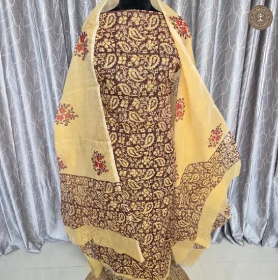 Elegant Paisley & Floral Print Unstitched Suit Set with Printed Dupatta (2 Piece Set)