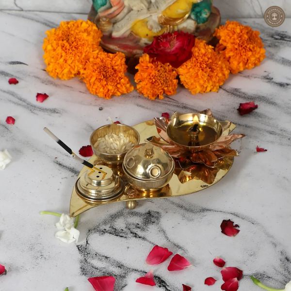 Beetel Leaf Small Brass Pooja Thali