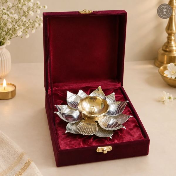 Premium Silver Finish Lotus Holder