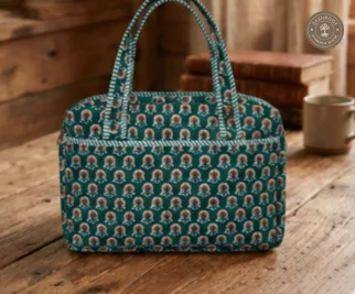 Emerald Block Print Quilted Laptop Bag