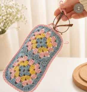 Handmade Crochet Eyeglass Case – Knitted Glasses Pouch