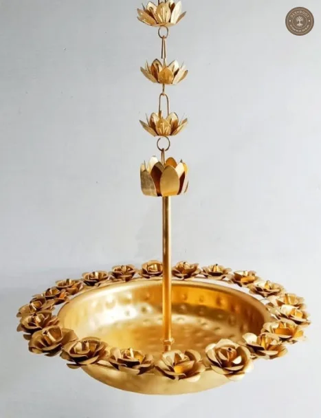 Iron Gold Metal Lotus Rain