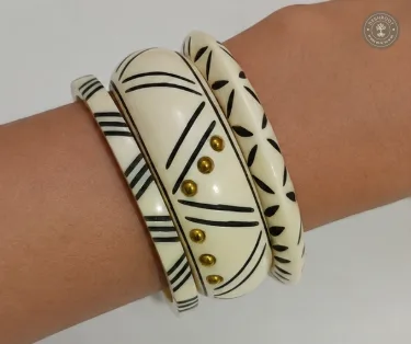 Handcrafted White Resin Bangle Set for Women (Set of 3