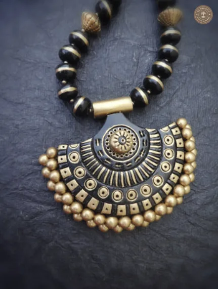 Antique Arc Majesty Terracotta Necklace | Handcrafted Tamil Nadu Terracotta Jewellery