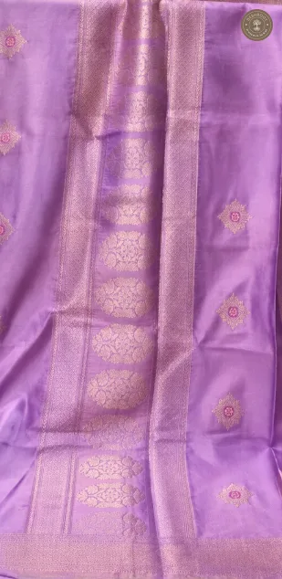 Katan Silk Banarasi Dupatta – Lavender Purple with Intricate Zari Floral Motifs