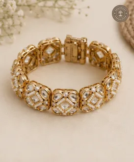 Kundan & Pearl Gajra – Traditional Gold-Tone Statement Hand Jewellery