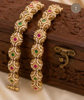 Traditional Gajra Bangle with Pearls & Multicolour Gems