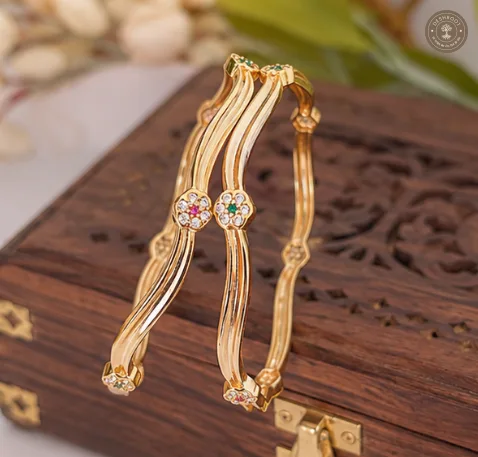 Zahra Dual-Wave Floral AD Gold-Tone Bangle Pair
