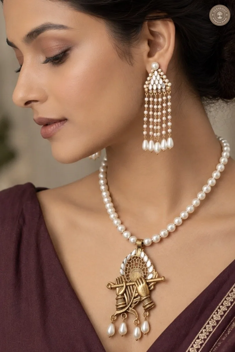 krishna pendant and long earrings set