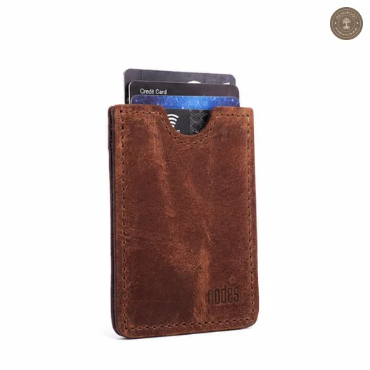 Trustee Vertical Leather Card Wallet