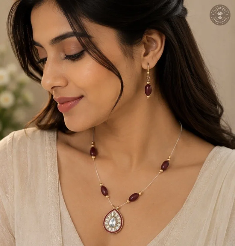 Amber Glow Beaded Necklace & Earring Set