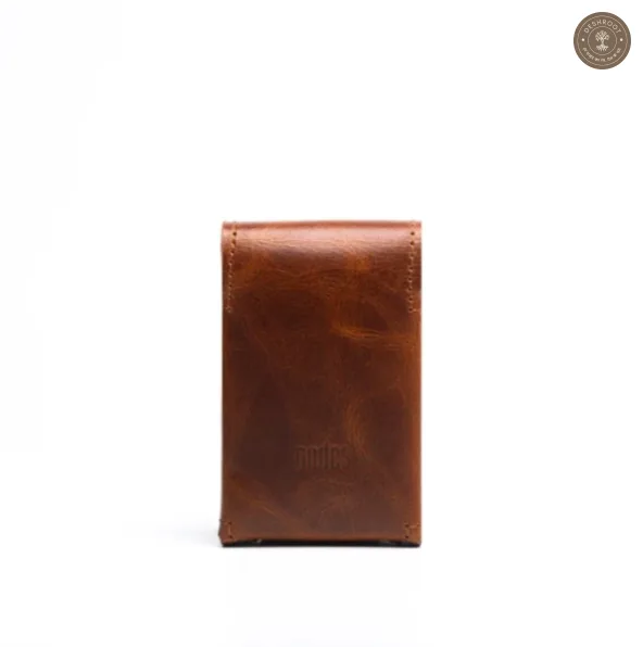 Sobo classic - Leather Cigarette Case With Lighter Pocket Caramel Brown