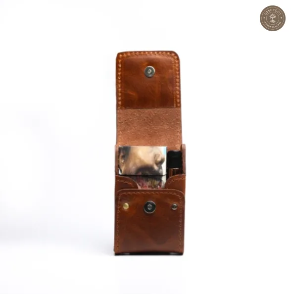 Sobo classic - Leather Cigarette Case With Lighter Pocket Caramel Brown