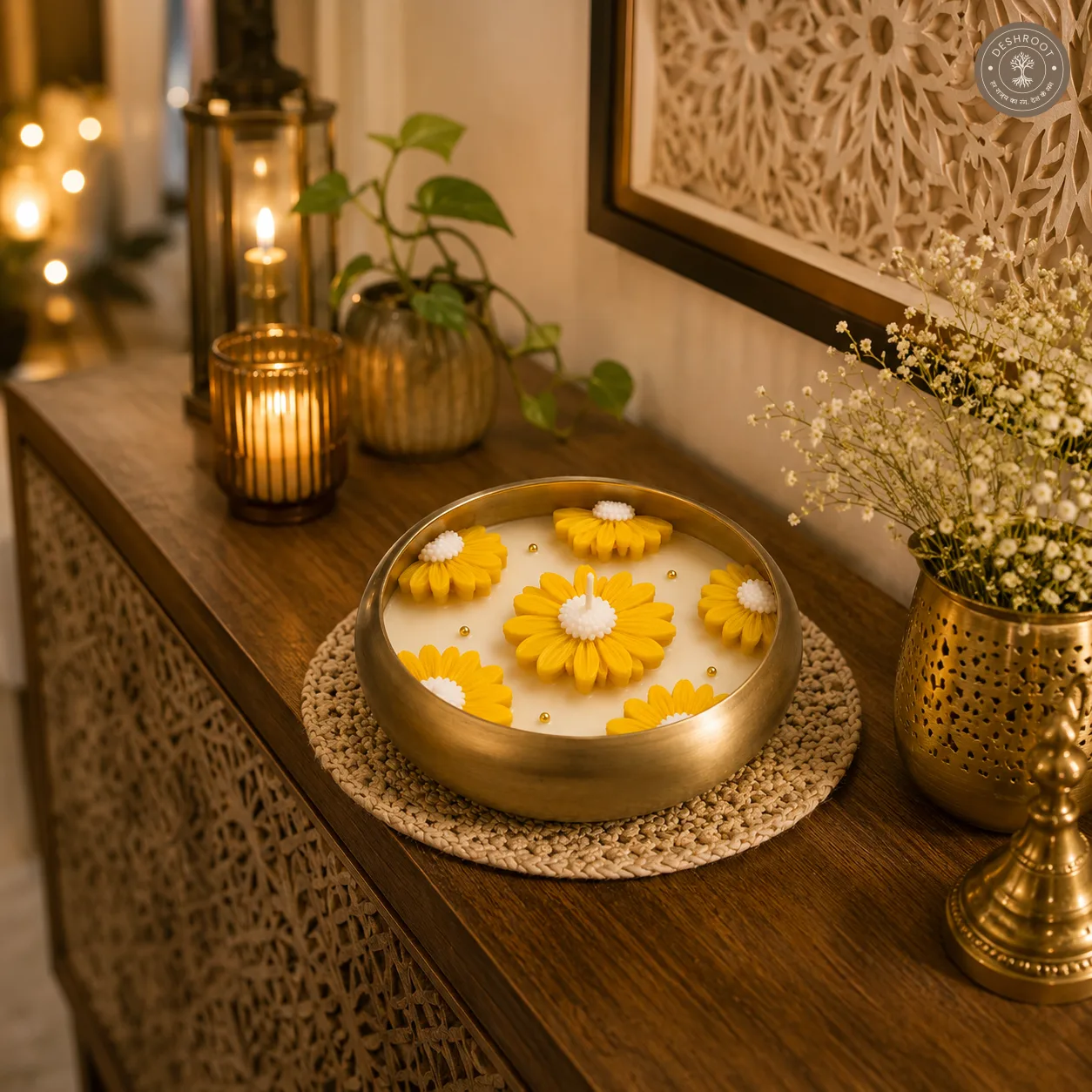 Golden Daisy Bloom Urli Candle