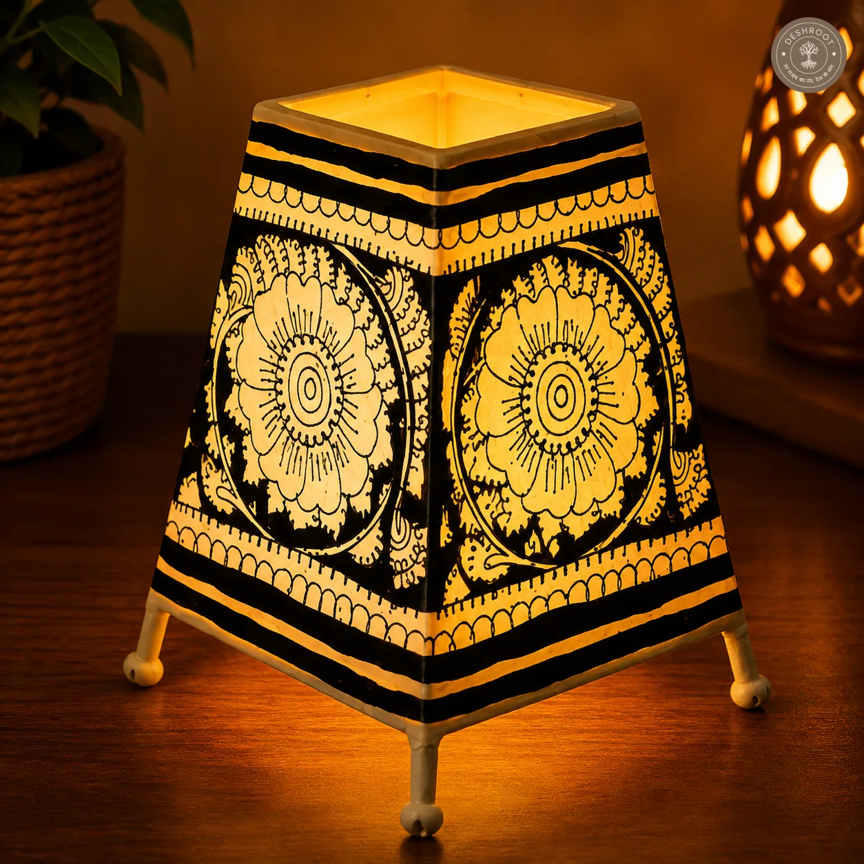 Black Floral Motif Goat Leather Craft Table Lamp