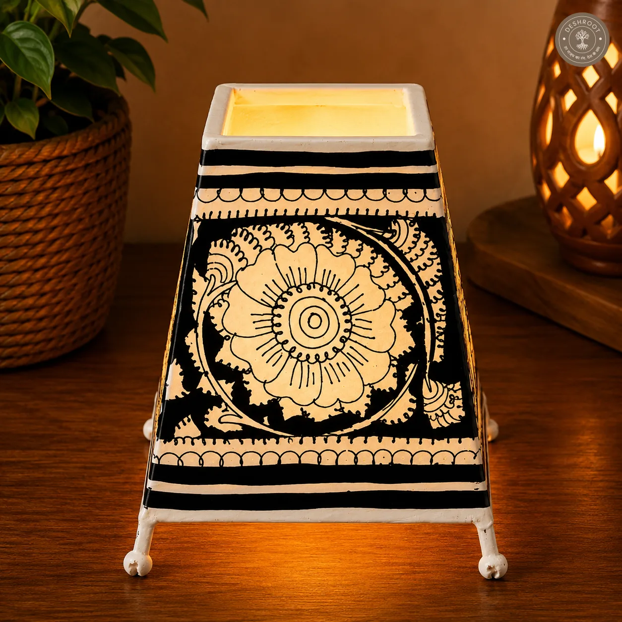 Black Floral Motif Goat Leather Craft Table Lamp