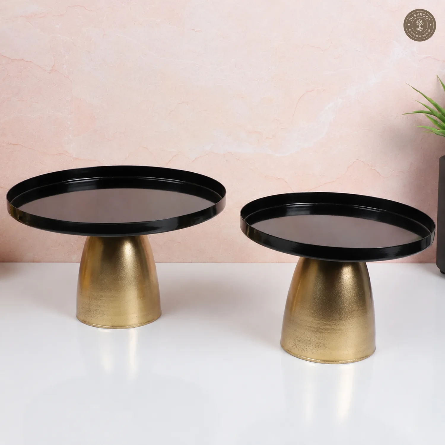 Capsule Black & Gold Buffet Riser Set of 2