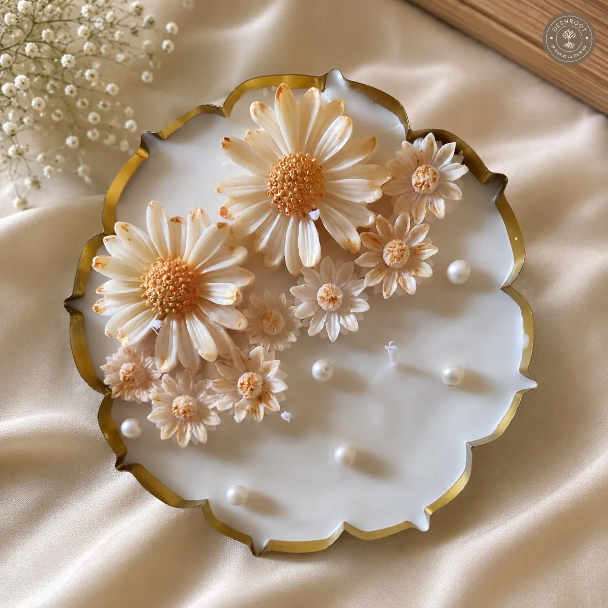 White Floral Urli Candle