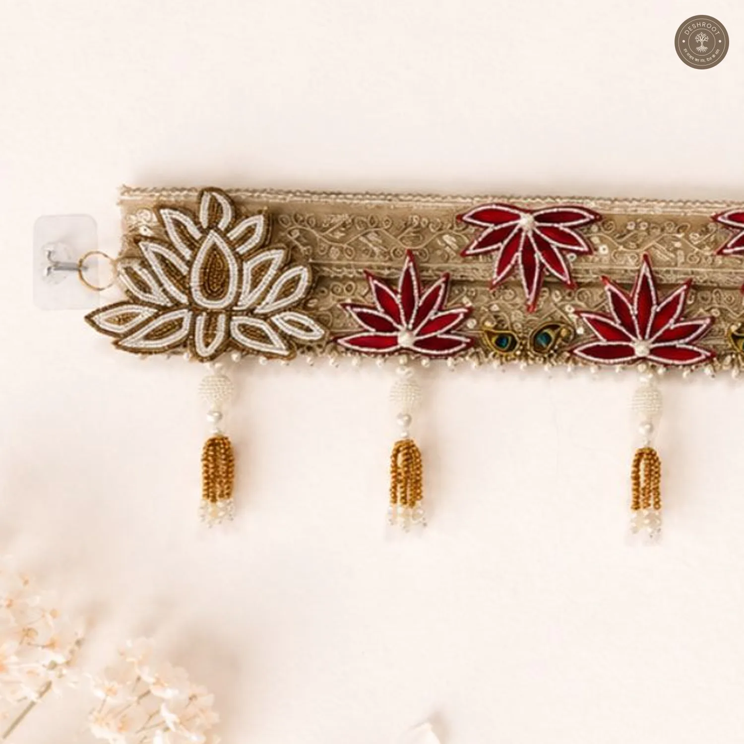 Elegant Red & Golden Lotus Bandhanwar