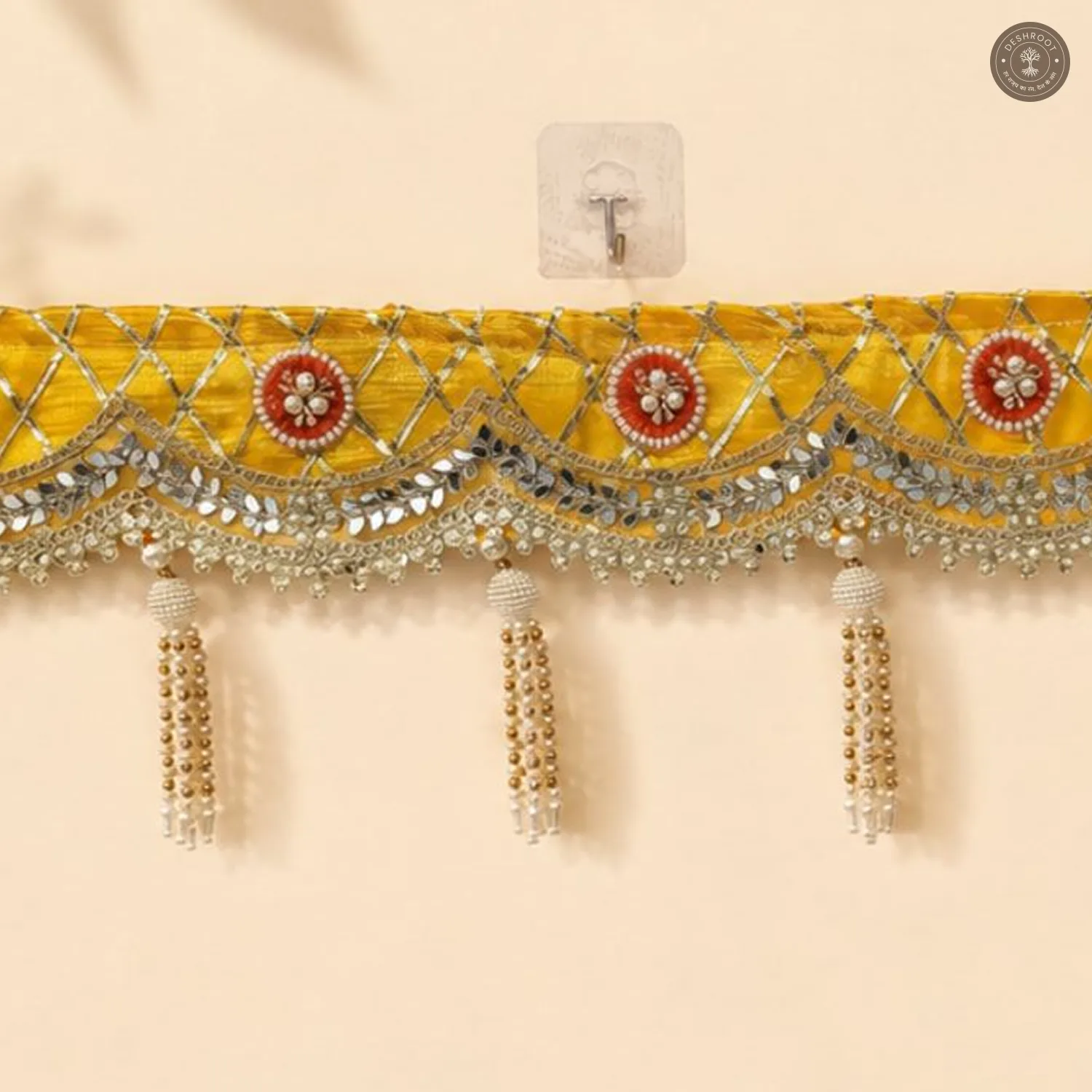 Royal Yellow & Gold Embellished Bandhanwar