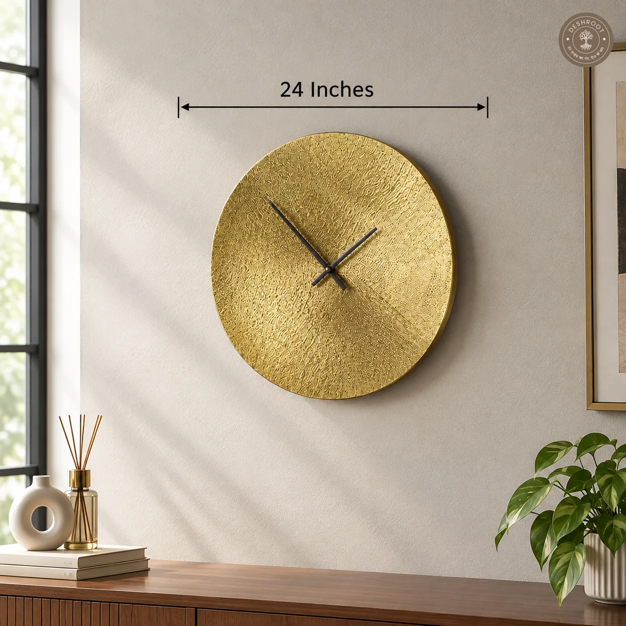 Hammered Golden Metal Wall Clock