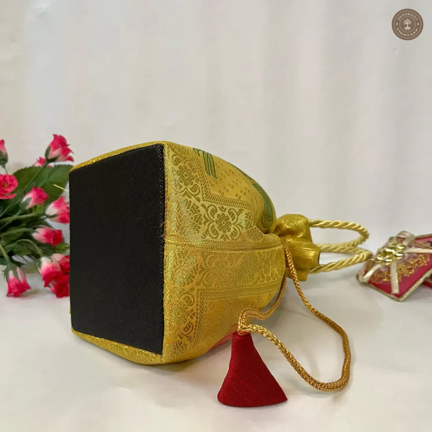 Ethnic Gold Banarasi Potli Bag