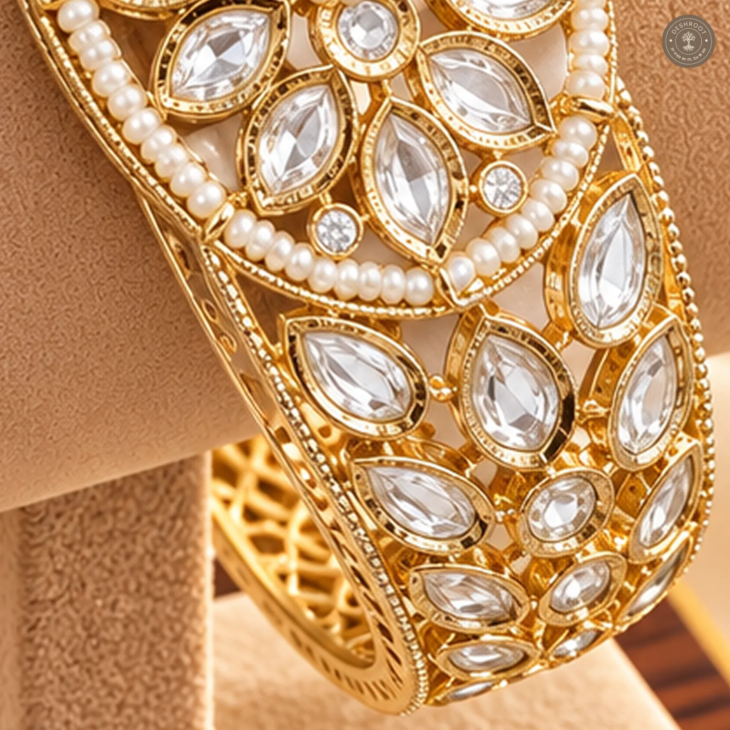 Marquise Petal Oval Medallion Pearl Ring Gold-Tone Kada Bracelet