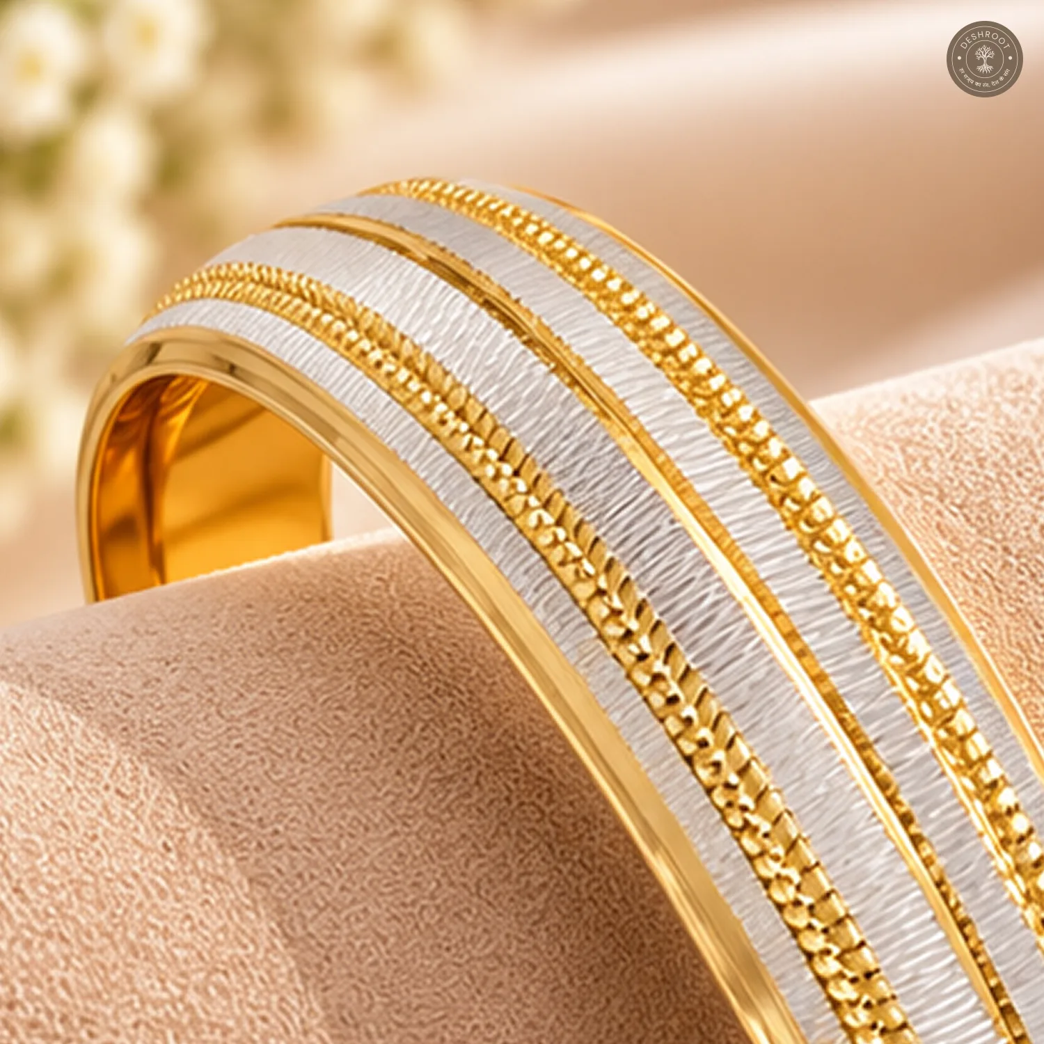 Dual-Tone Textured Chain Line Bangle