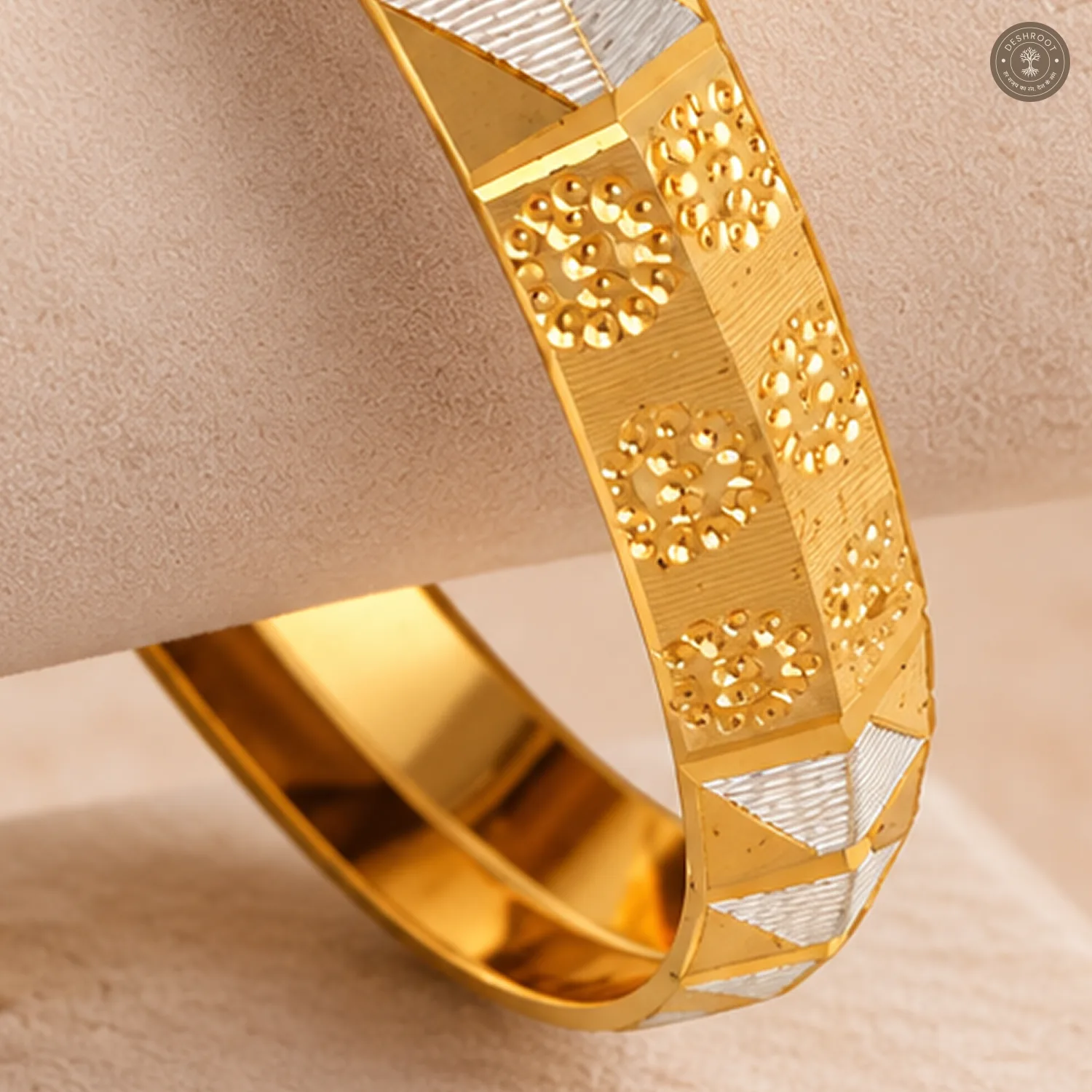 Dual-Tone Floral Dot Triangle Cut Bangle