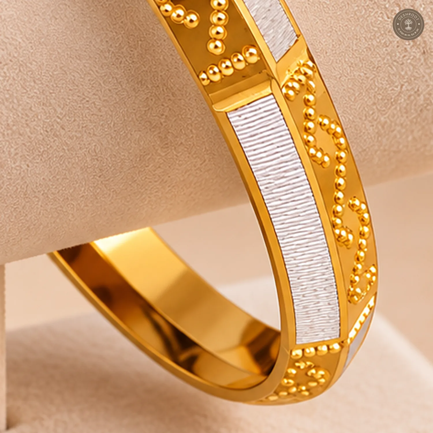 Beaded Wave Pattern Silver Panel Gold-Tone Bangle