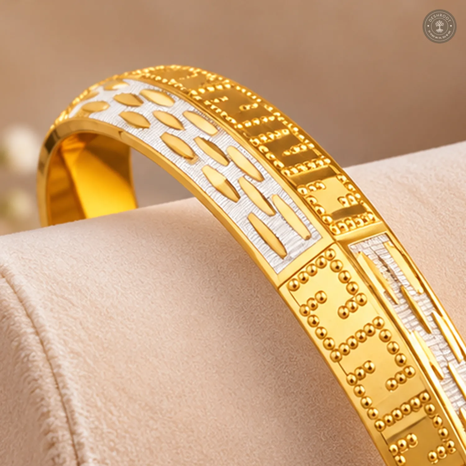 Dual-Tone Leaf Motif Beaded Maze Bangle