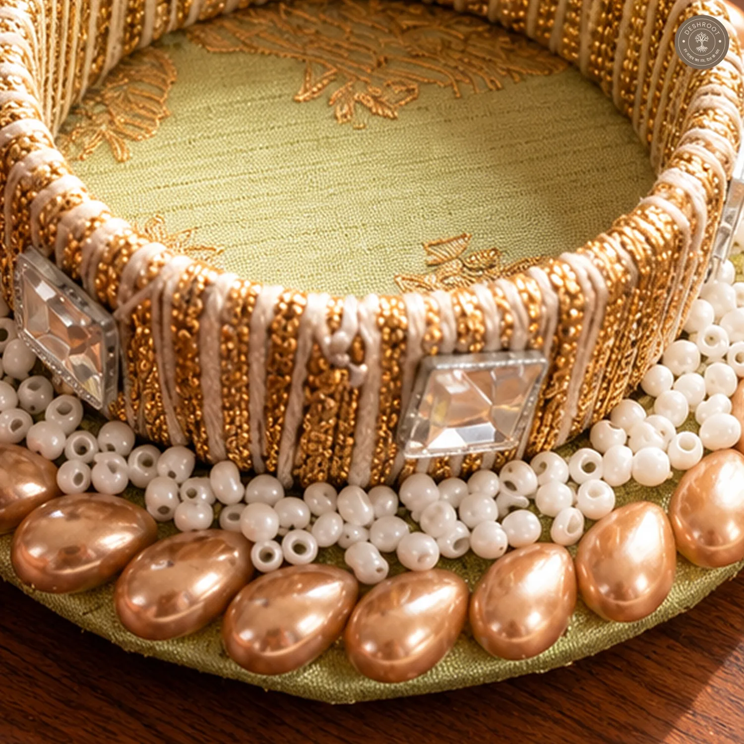 Champagne Drop Pearl Tea Light Holder