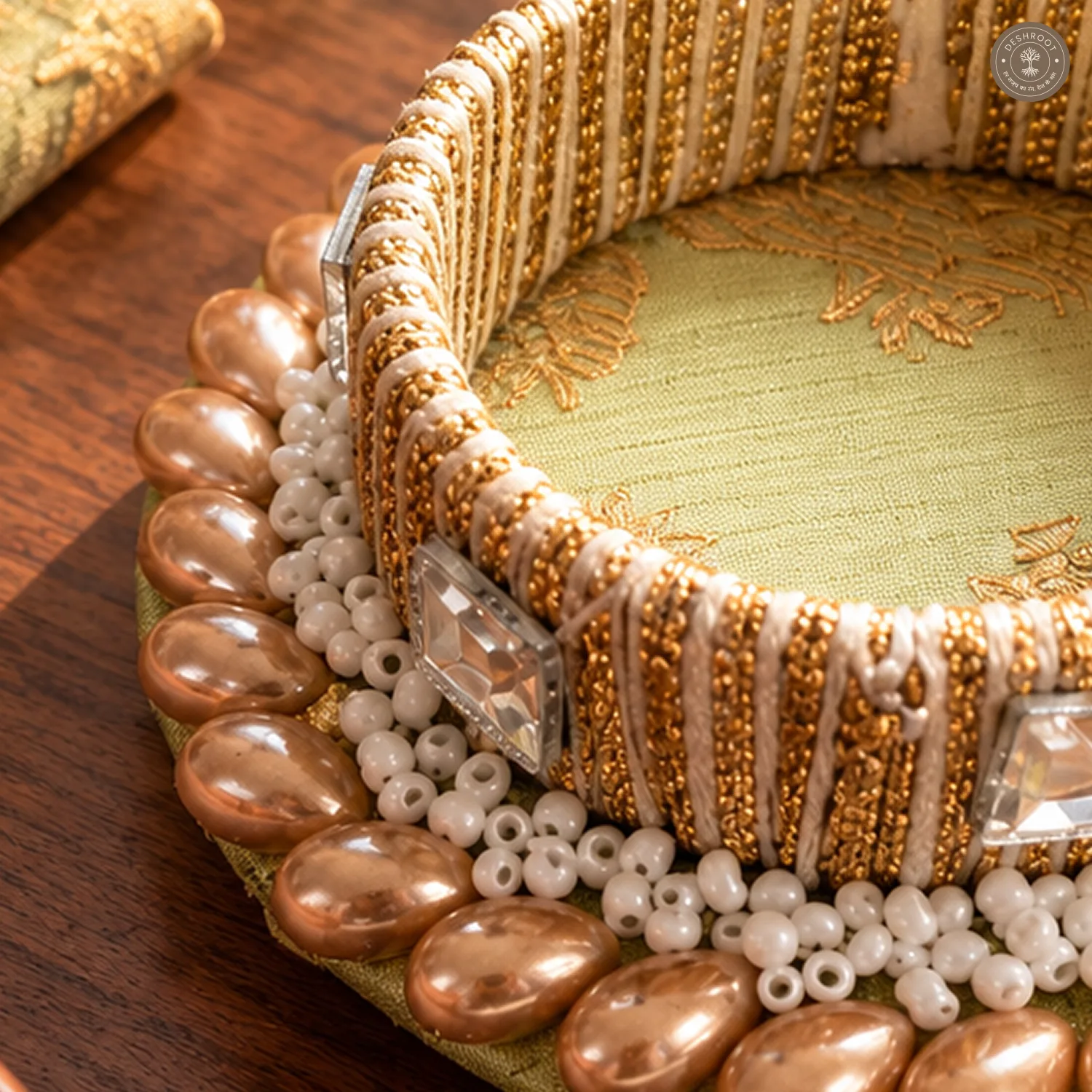 Champagne Drop Pearl Tea Light Holder