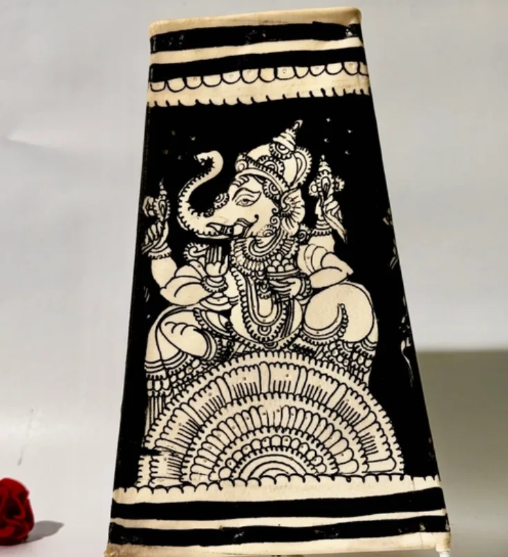 Ganesha Black & White Leather Lamp (8-inch Square)