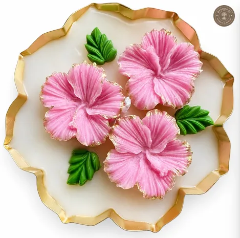 Hill Pour Hibiscus Urli Lavender Soy Wax Candle