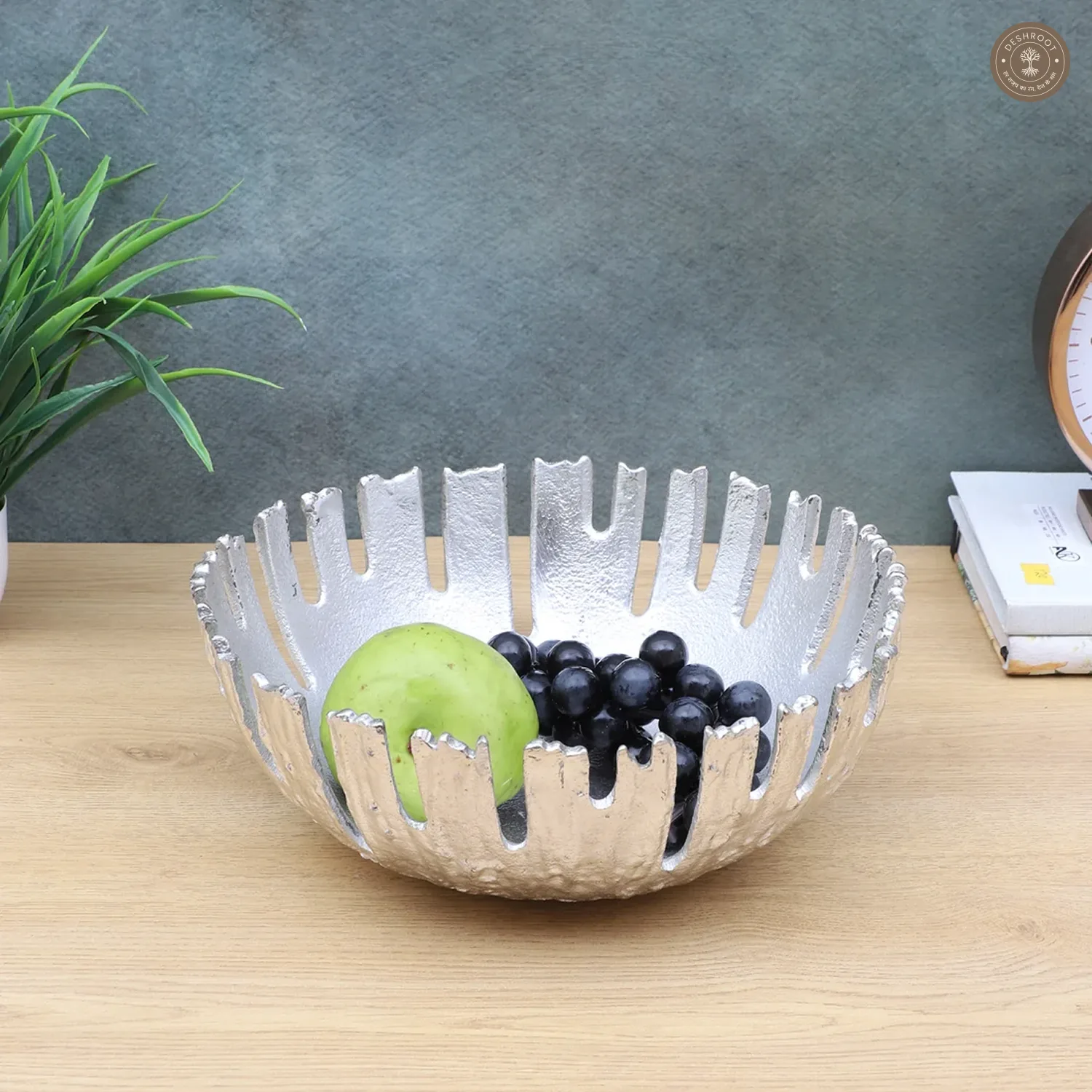 SIlver Striped Aluminium Fruit Bowl