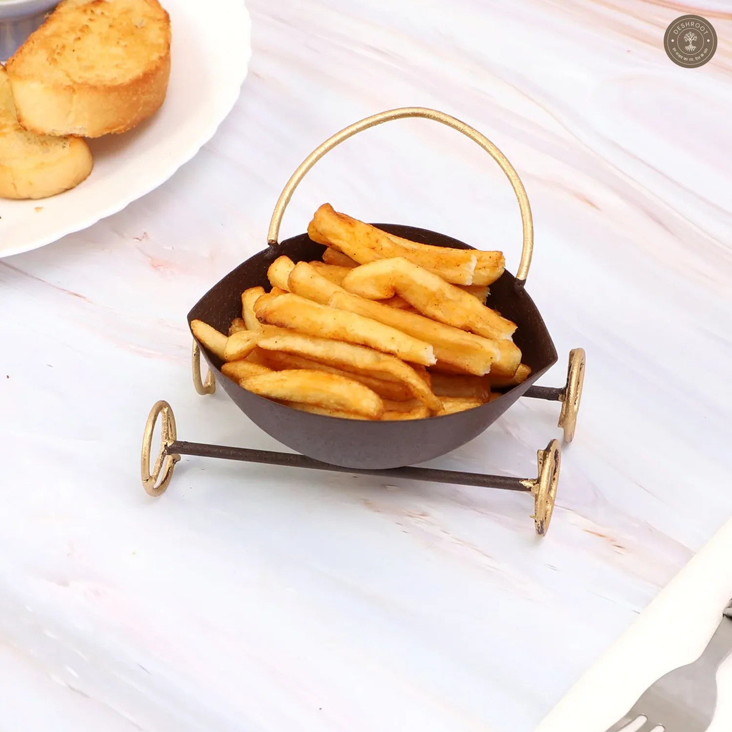 Eye Shape Bowl Snacks Platter With Wheels