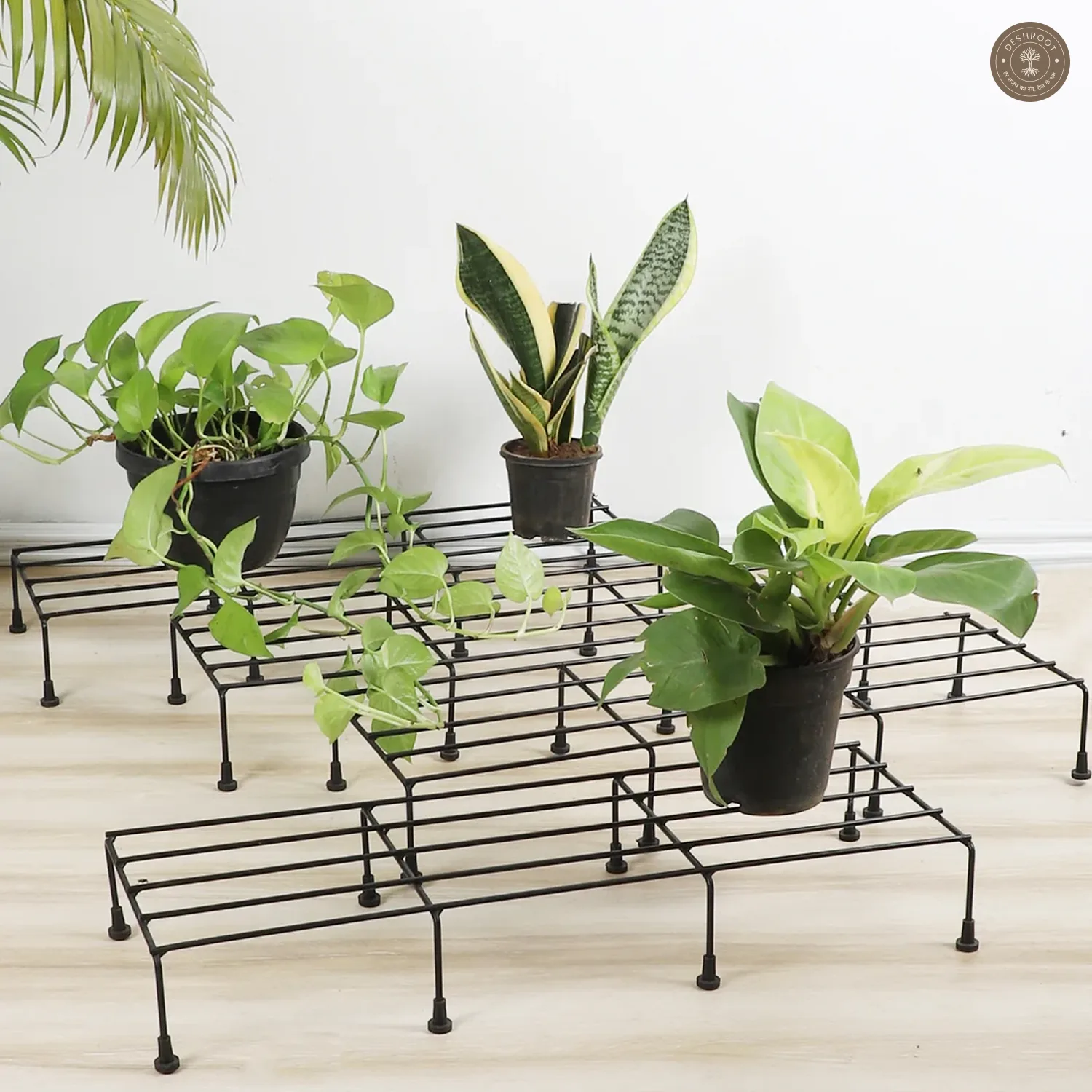Black Pot Stand Set of 4