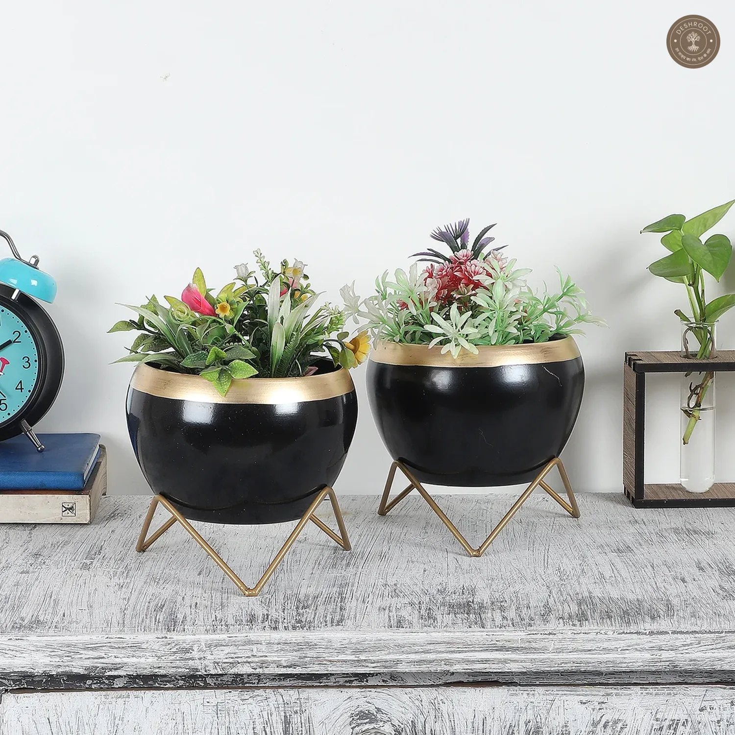 Black Apple Planter Set of 2