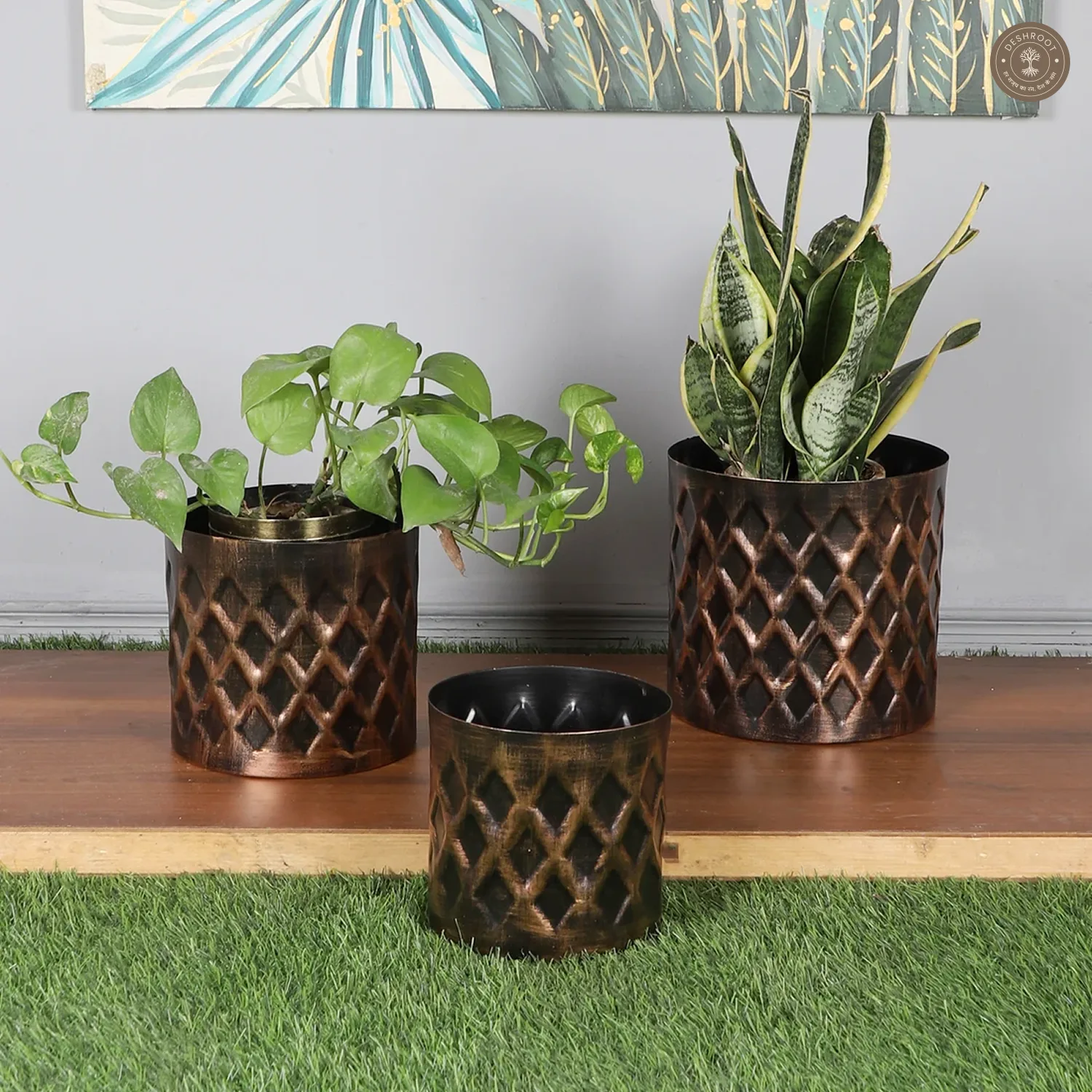 Black & Gold Cross Hammered Planter Set of 3