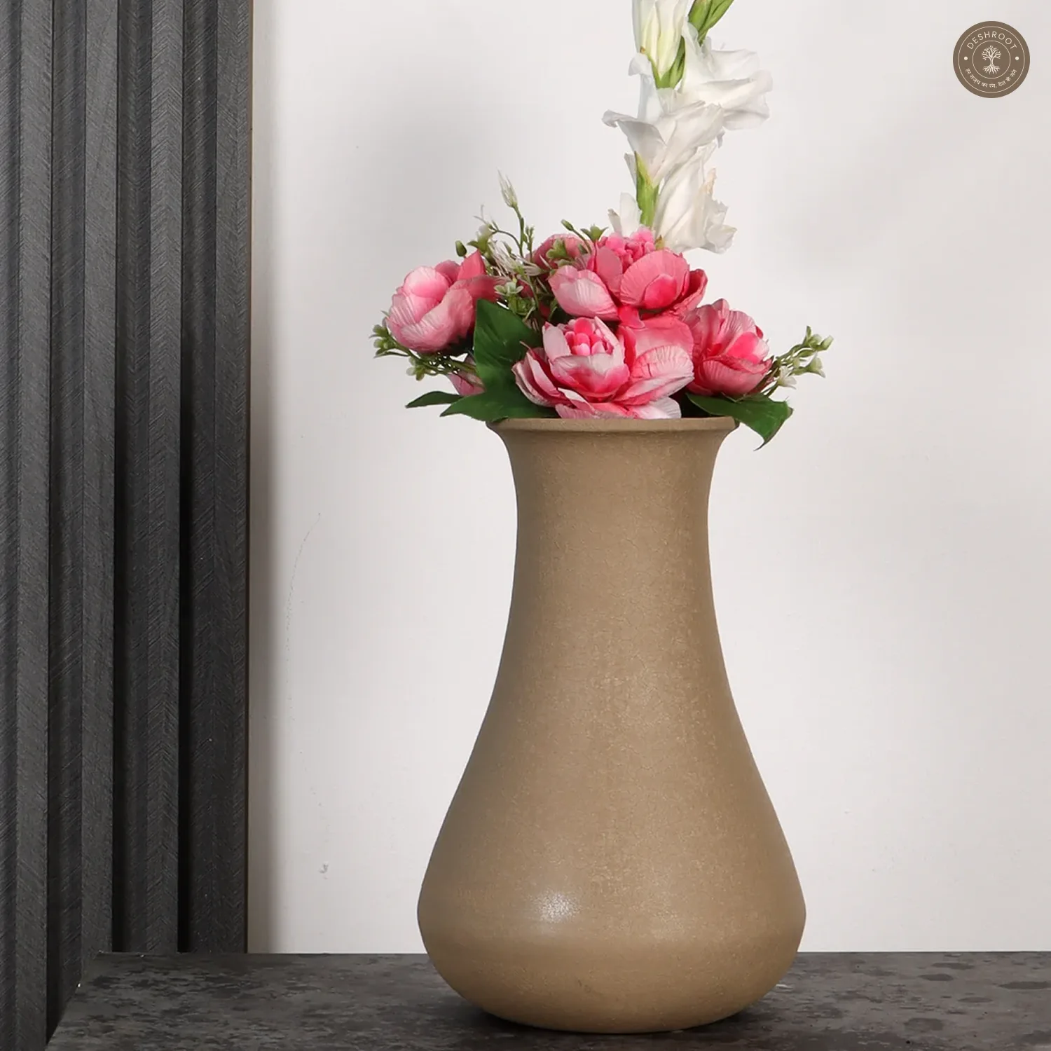Biege Textured Flower Pot